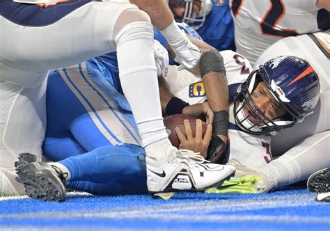 After blowout loss to Lions, Broncos confident they can still make playoffs: “We’re playing some of the best football in the NFL”
